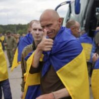 Russia confirms that the exchange of one thousand prisoners per side with Ukraine has been completed. | De Último Minuto English