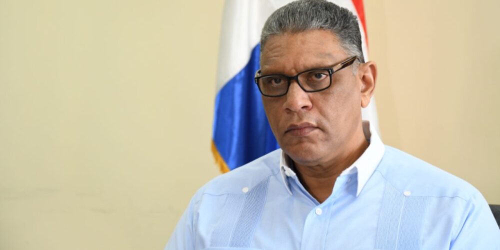 There has been no persecution against Dominican illegals in New York, says Consul Chu Vásquez | De Último Minuto English