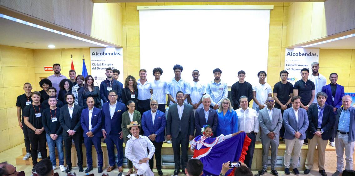 Dominican Football Forum Held in Spain | De Último Minuto English