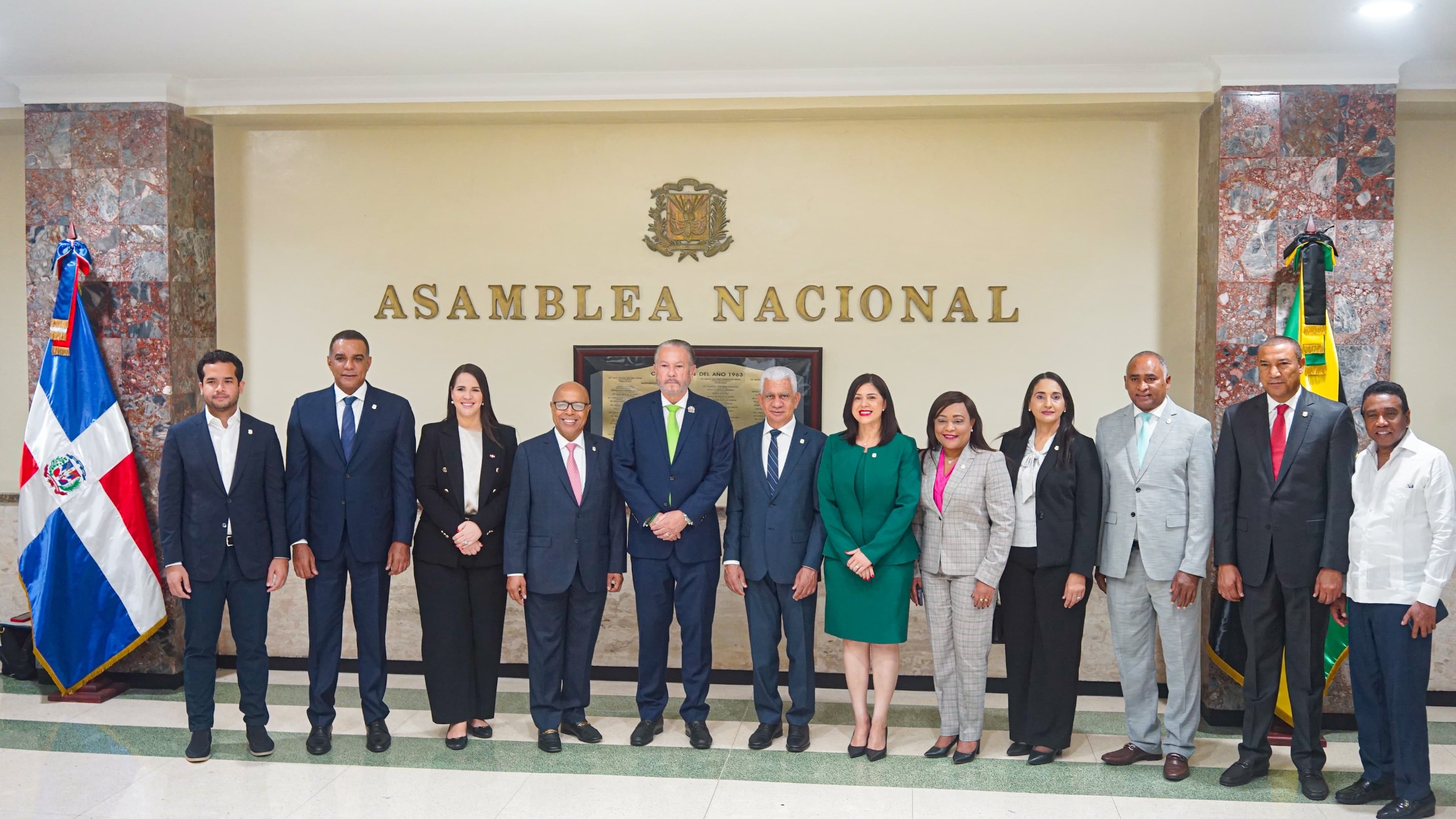 Senate of the Dominican Republic and Parliament of Jamaica sign collaboration agreement to strengthen bilateral ties | De Último Minuto English
