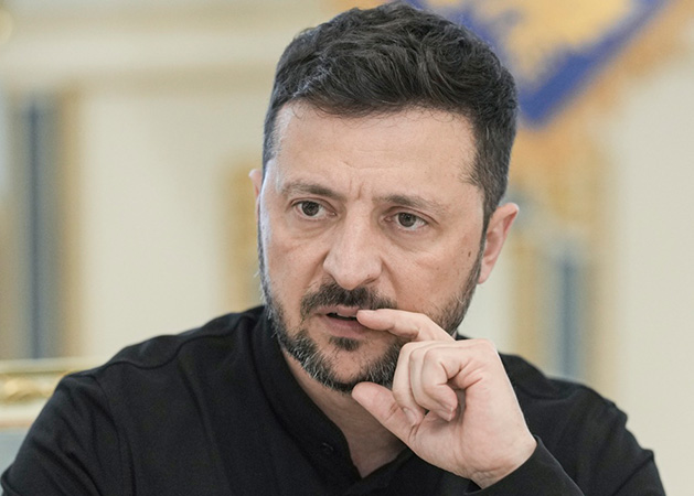 Zelensky says nearly 700,000 Russians are fighting against Ukrainian troops on the front lines | De Último Minuto English