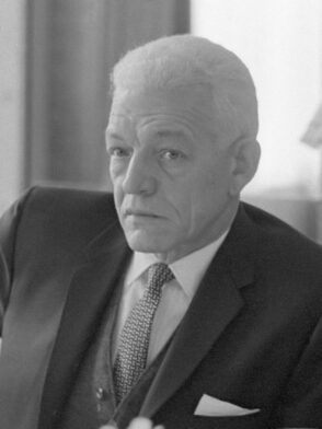 Today marks the 116th anniversary of the birth of Juan Bosch | De Último Minuto English