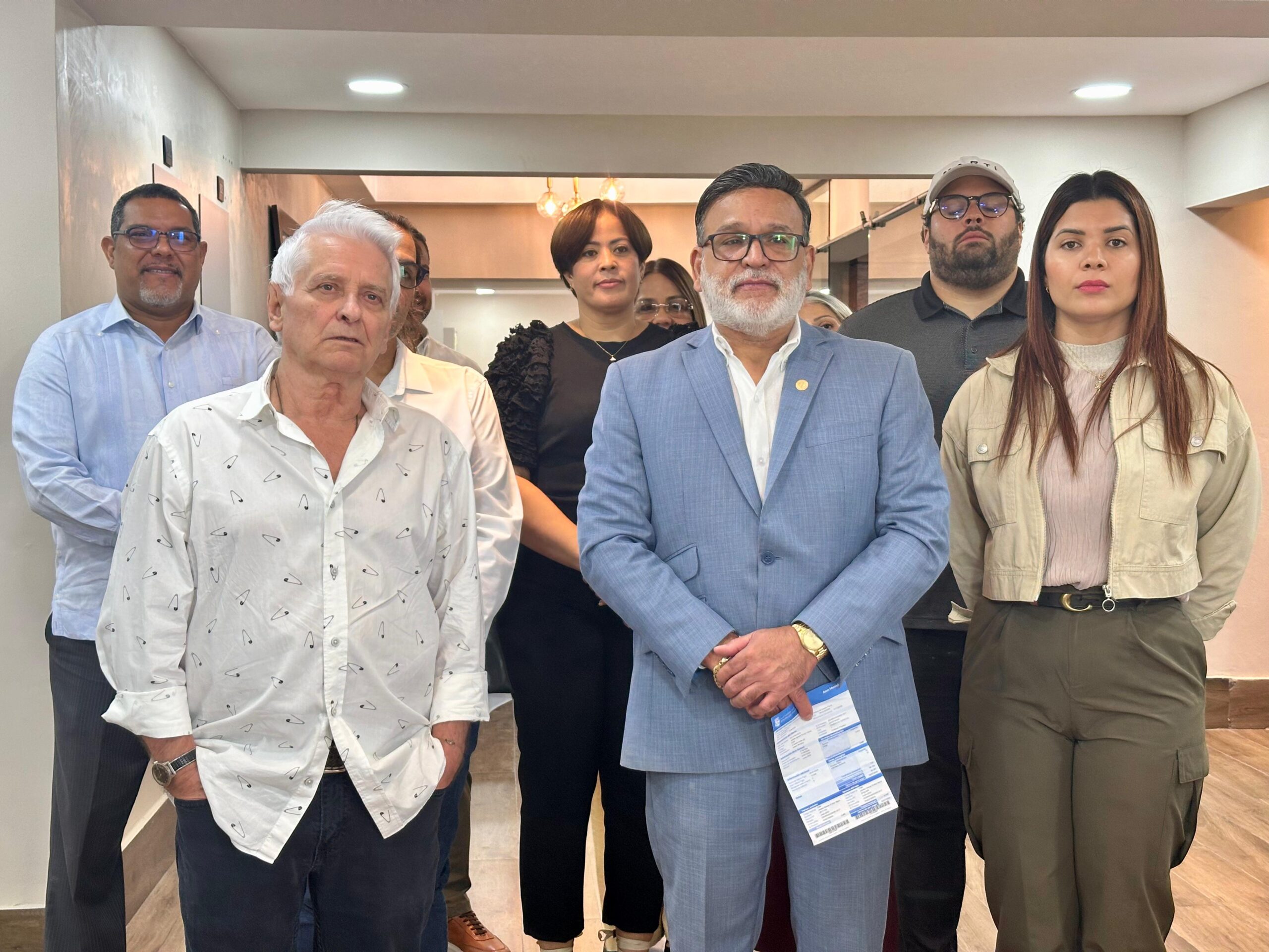 FDC denounces abuses against beauty center in Ensanche Julieta and demands respect for land use regulations | De Último Minuto English