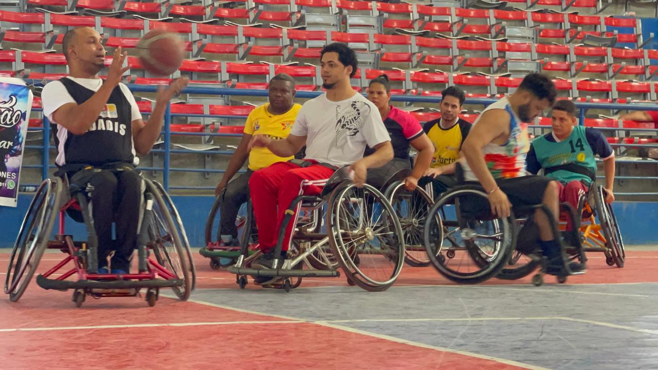 Disabled athletes request assistance to represent the DR in an international tournament | De Último Minuto English