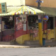 Lawmakers seek to legally compel businesses to register product prices | De Último Minuto English