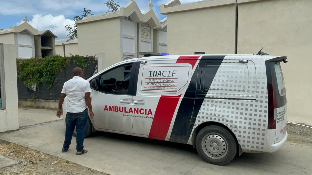 INACIF employees in Santiago suspend 24-hour strike after reaching agreements with the Attorney General's Office | De Último Minuto English