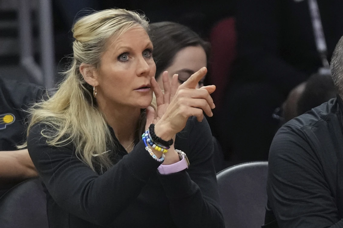 Jenny Boucek, one step away from making history with the Pacers in the NBA Finals | De Último Minuto English