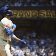 Crawford hits grand slam and Hancock throws gem to seal Mariners' shutout over Guardians | De Último Minuto English