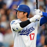 Ohtani reaches five consecutive seasons with at least 30 home runs | De Último Minuto English
