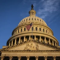U.S. House of Representatives gives final approval to Trump's tax plan | De Último Minuto English