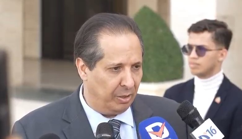 Health Minister assures decrease in dengue and Haitian mothers; guarantees preparation for chikungunya alert | De Último Minuto English