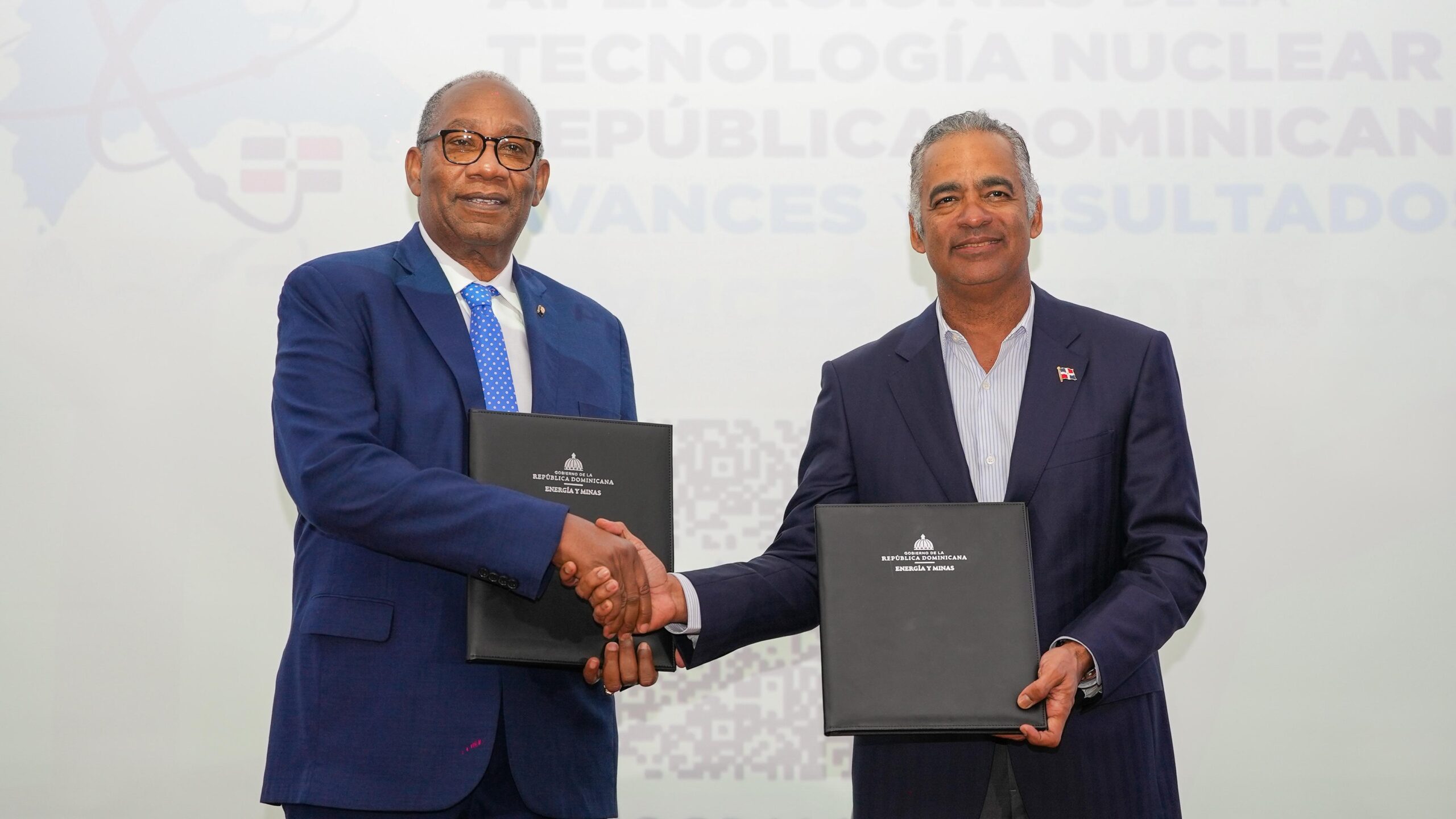 UASD and Energy and Mines sign agreement to strengthen training and research in mining and energy | De Último Minuto English