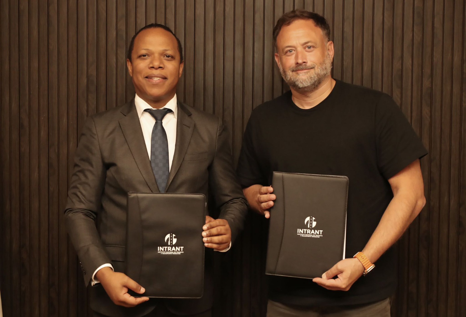 INTRANT and Nippy sign strategic agreement for motoconchos | De Último Minuto English