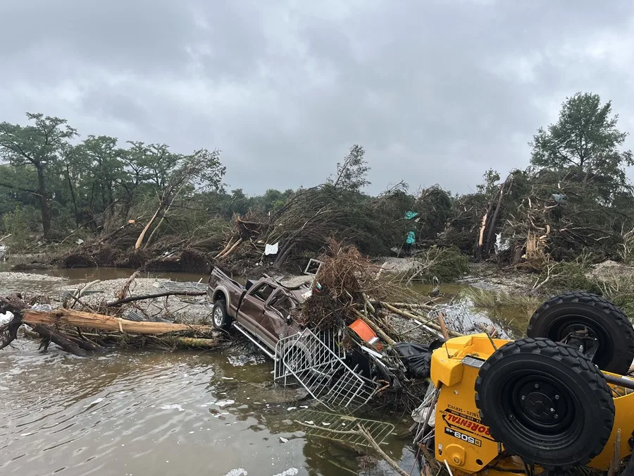 The death toll from the floods in Texas rises to 52, including 15 children | De Último Minuto English