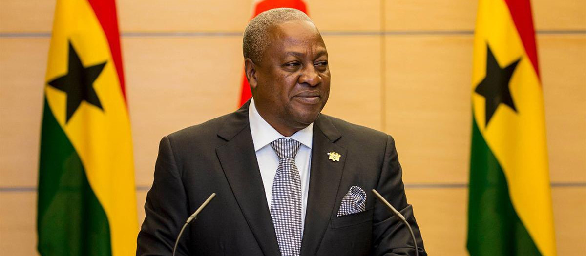 Ghana's President announces an investigation into the plane crash that left eight dead | De Último Minuto English