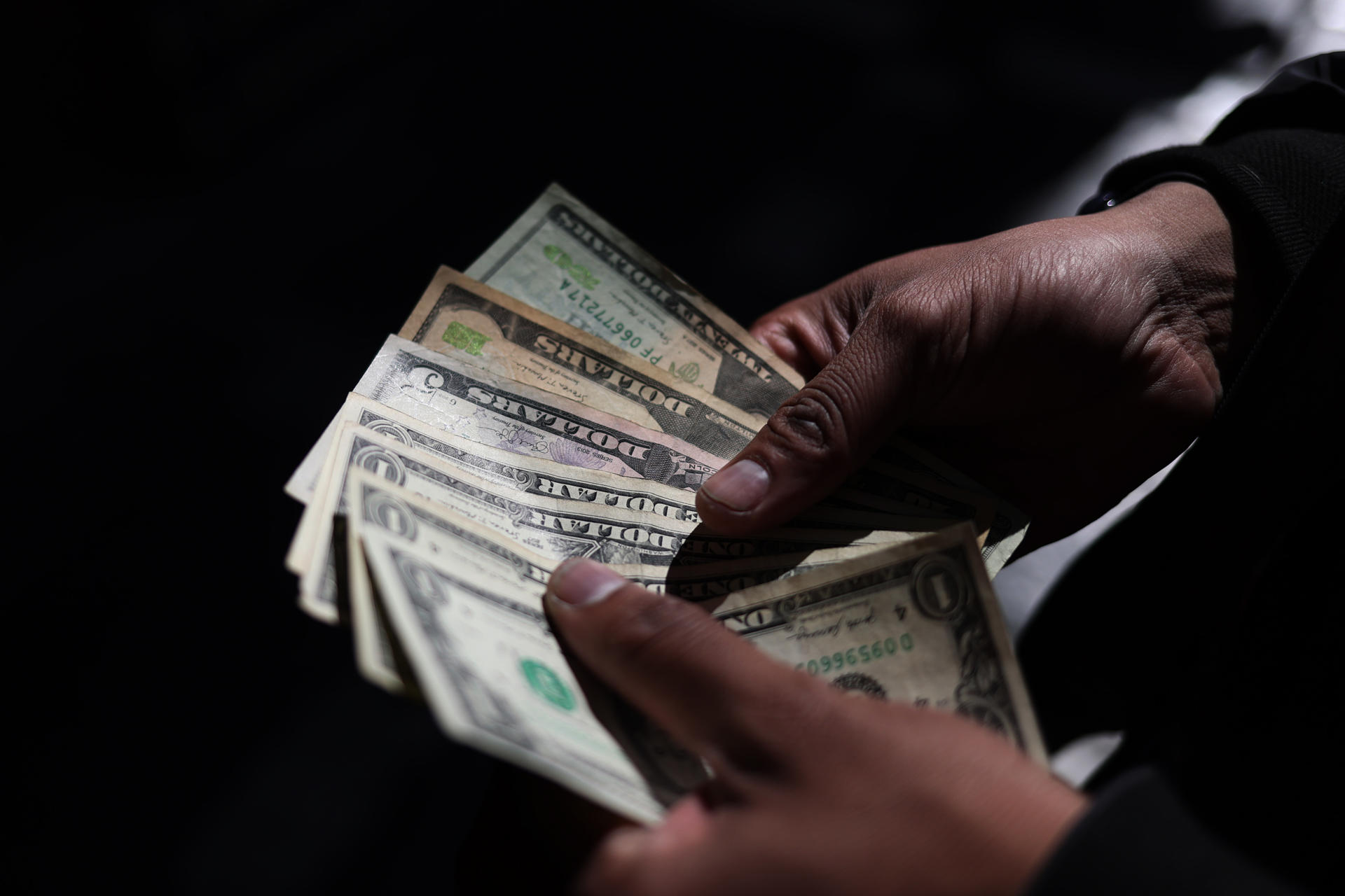 An economy in crisis, the inheritance that the next Government of Bolivia will receive | De Último Minuto English