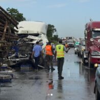Multiple accident between three trucks causes congestion on the Santo Domingo Beltway | De Último Minuto English