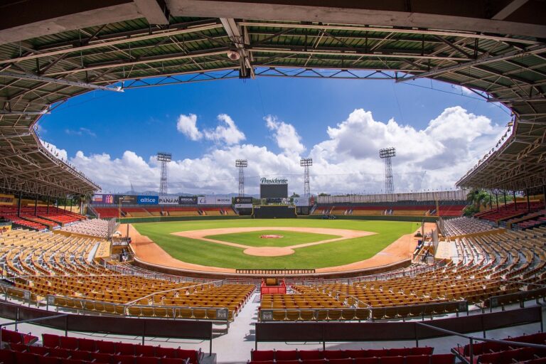 Águilas Cibaeñas will open Early Camp on September 15 at the Cibao Stadium | De Último Minuto English