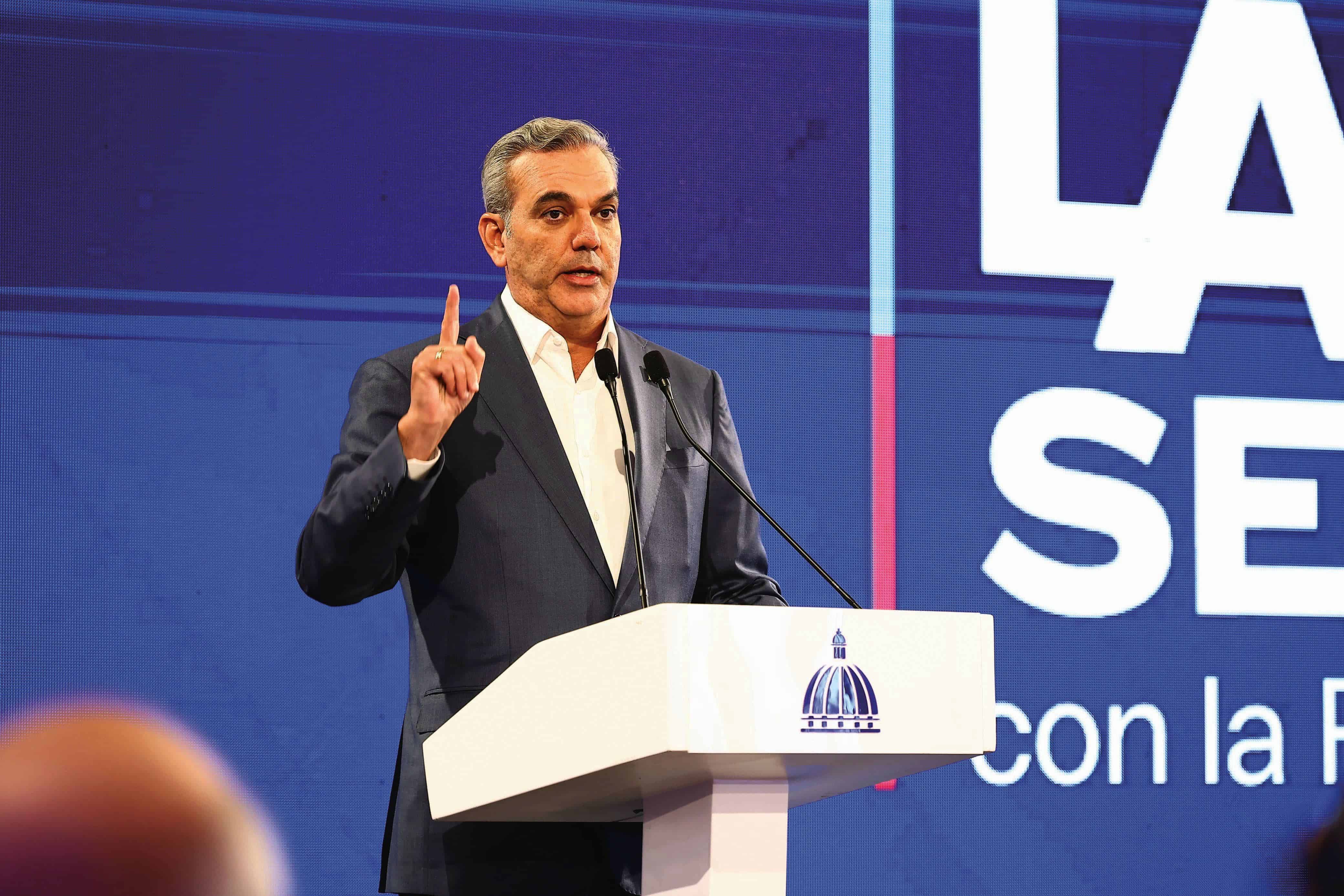 Abinader says he will invite the opposition to participate in tests of Metro SD's Line 2-C | De Último Minuto English