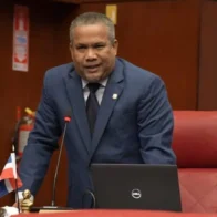 Senator Héctor Acosta calls for a silent march against prolonged blackouts in Monseñor Nouel | De Último Minuto English