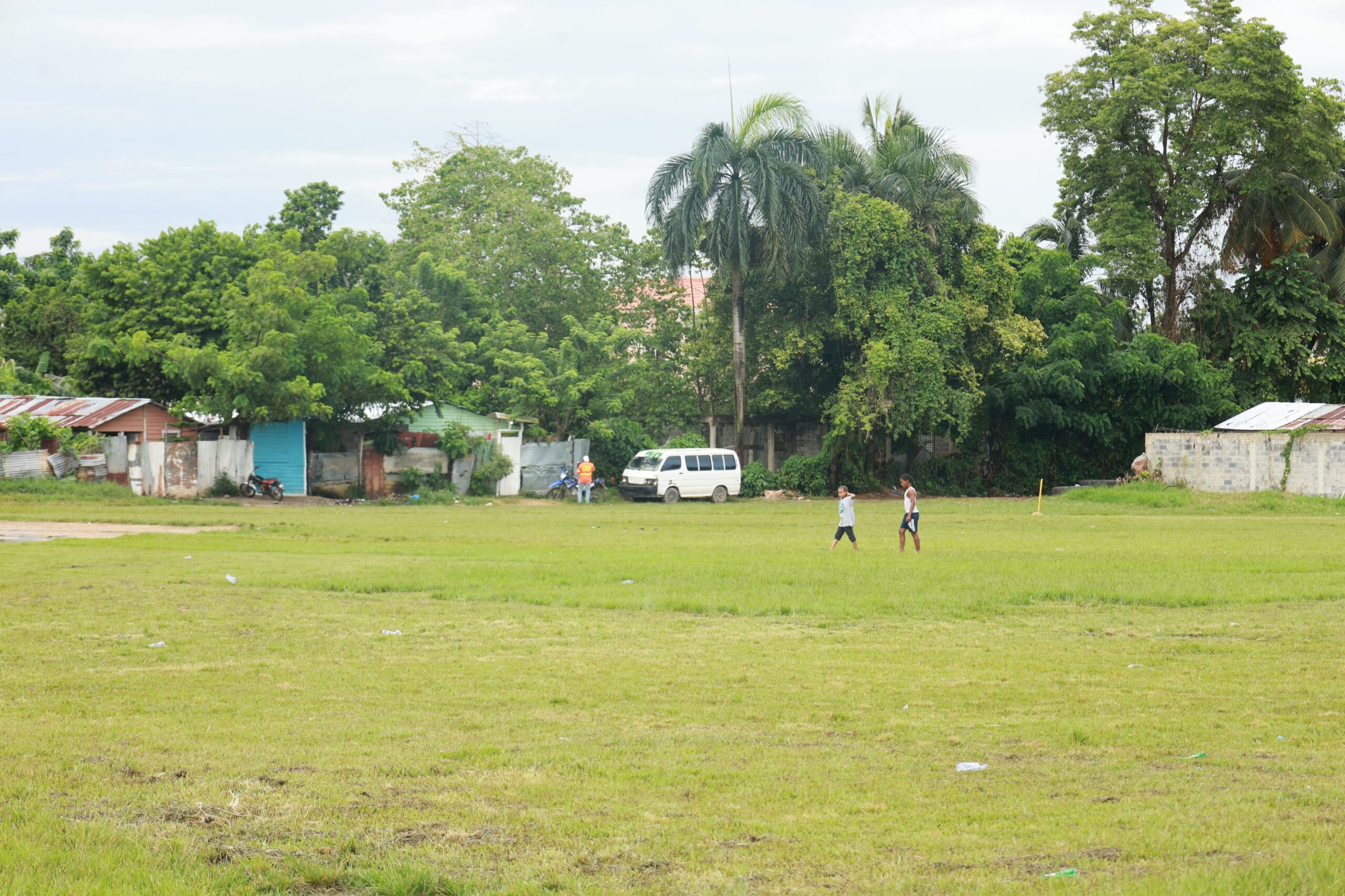 They identify the two children who died after being struck by lightning in Batey Palavé | De Último Minuto English