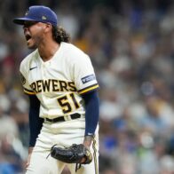 Freddy Peralta strikes out 10 and leads Brewers' victory towards the postseason | De Último Minuto English