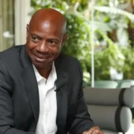 World Athletics bans Mike Powell from entering any competition | De Último Minuto English