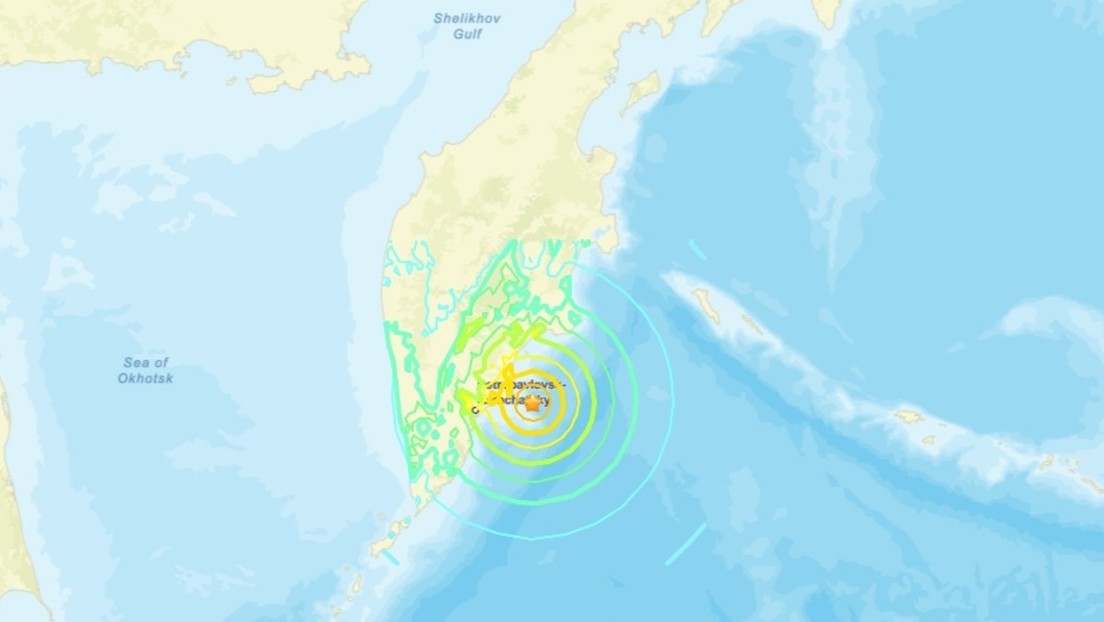 Strong 7.8 magnitude earthquake shakes Kamchatka and triggers tsunami alerts | De Último Minuto English