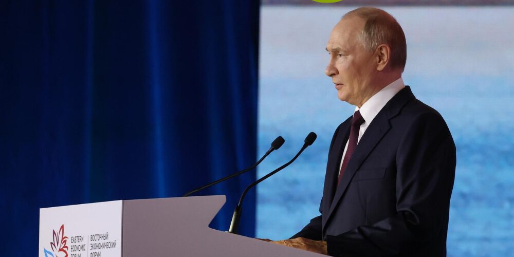 Putin will only negotiate with Zelensky in Moscow and rules out peacekeepers in Ukraine | De Último Minuto English