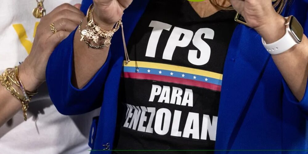 The U.S. asks more than 250,000 Venezuelans to "prepare" to leave the country in November | De Último Minuto English