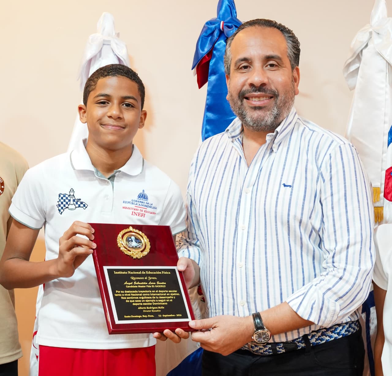 INEFI recognizes chess player Ángel Sebastián Lara after raising the Dominican Republic's flag high in a Brazilian tournament | De Último Minuto English