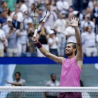 Carlos Alcaraz defeats Novak Djokovic and advances to the US Open 2025 final | De Último Minuto English