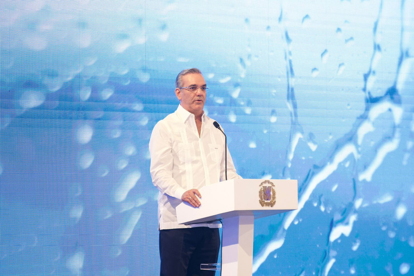 Abinader on US deployment near Venezuela: "Any fight against drug trafficking that the US does will help" | De Último Minuto English