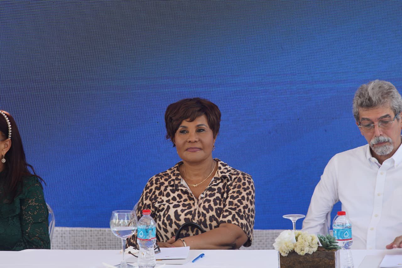Josefa Castillo highlights Boca Chica as a country brand and supports an orderly tourism plan | De Último Minuto English