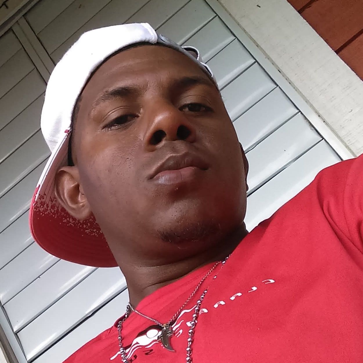 Authorities pursue man accused of raping woman with special needs and beating her brother in Cotuí | De Último Minuto English