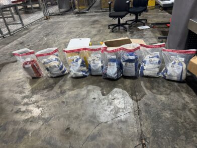 Authorities thwart shipment to Europe of nine hammocks impregnated with cocaine | De Último Minuto English