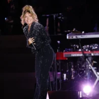 Karol G sings for fraternity in a memorable macro-concert in the Vatican square | De Último Minuto English