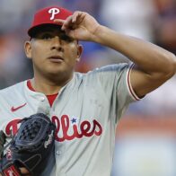 Suárez shines as Phillies secure series in Milwaukee | De Último Minuto English