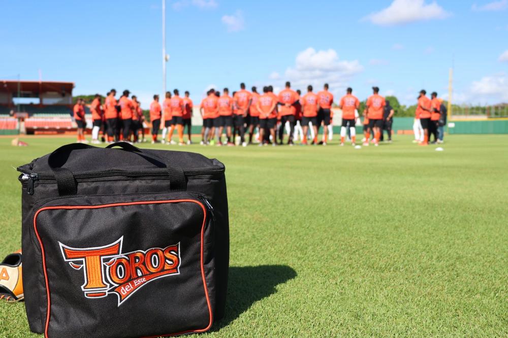 Bulls kick off Early Camp with 40 players at the Corral | De Último Minuto English