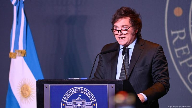 Milei pushes for Penal Code reform to increase penalties and lower the age of criminal responsibility | De Último Minuto English