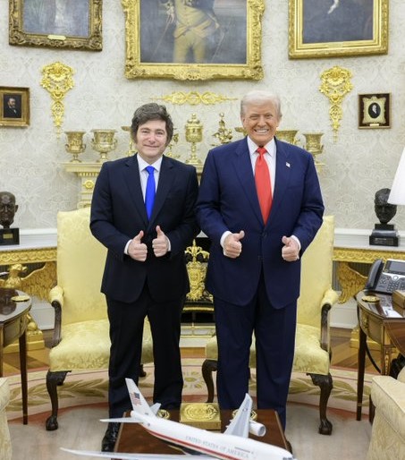 Trump Praises Milei at the White House: He's "a great leader" | De Último Minuto English