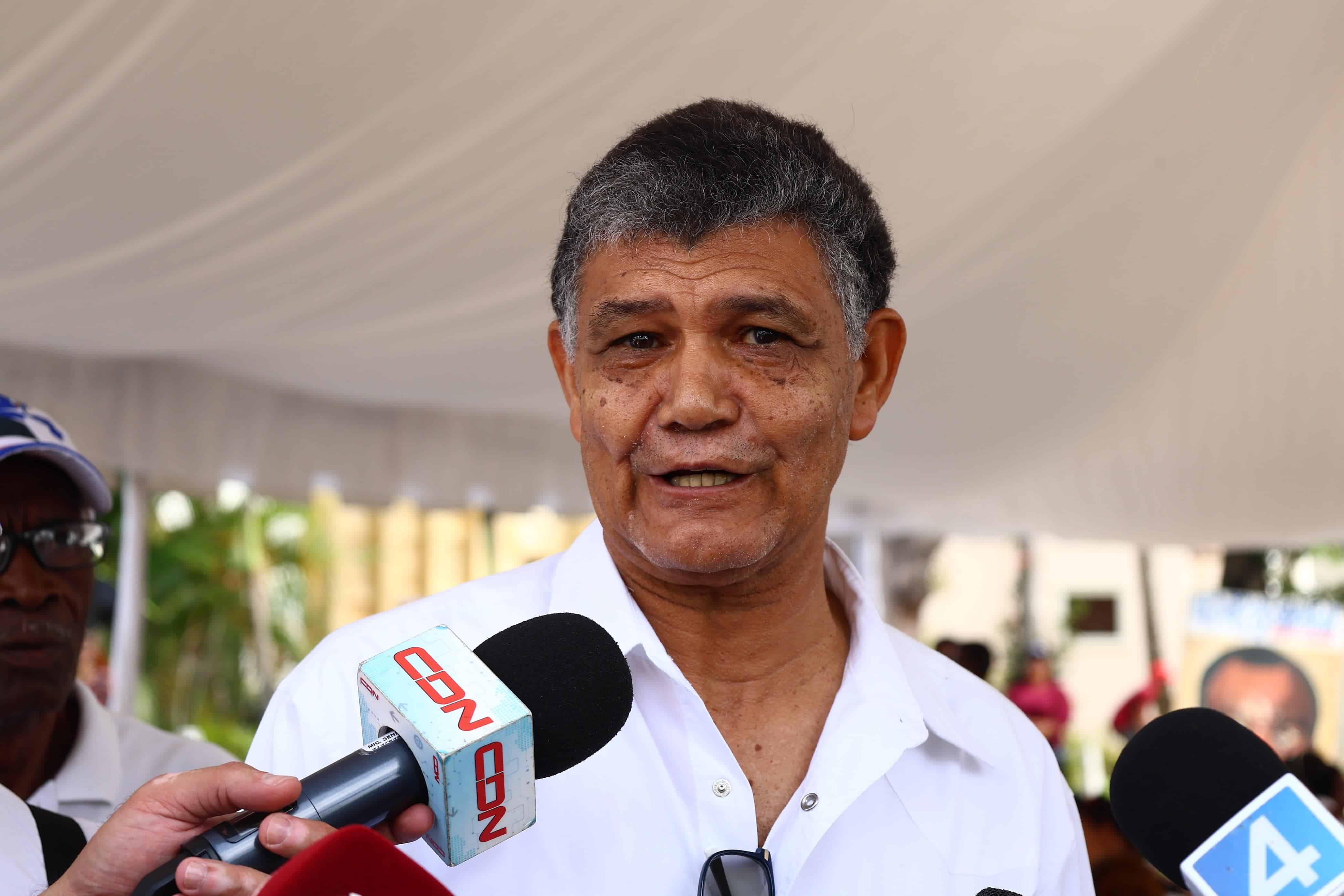 Mayor Francisco Peña announces $100 million investment for asphalt in SDO | De Último Minuto English