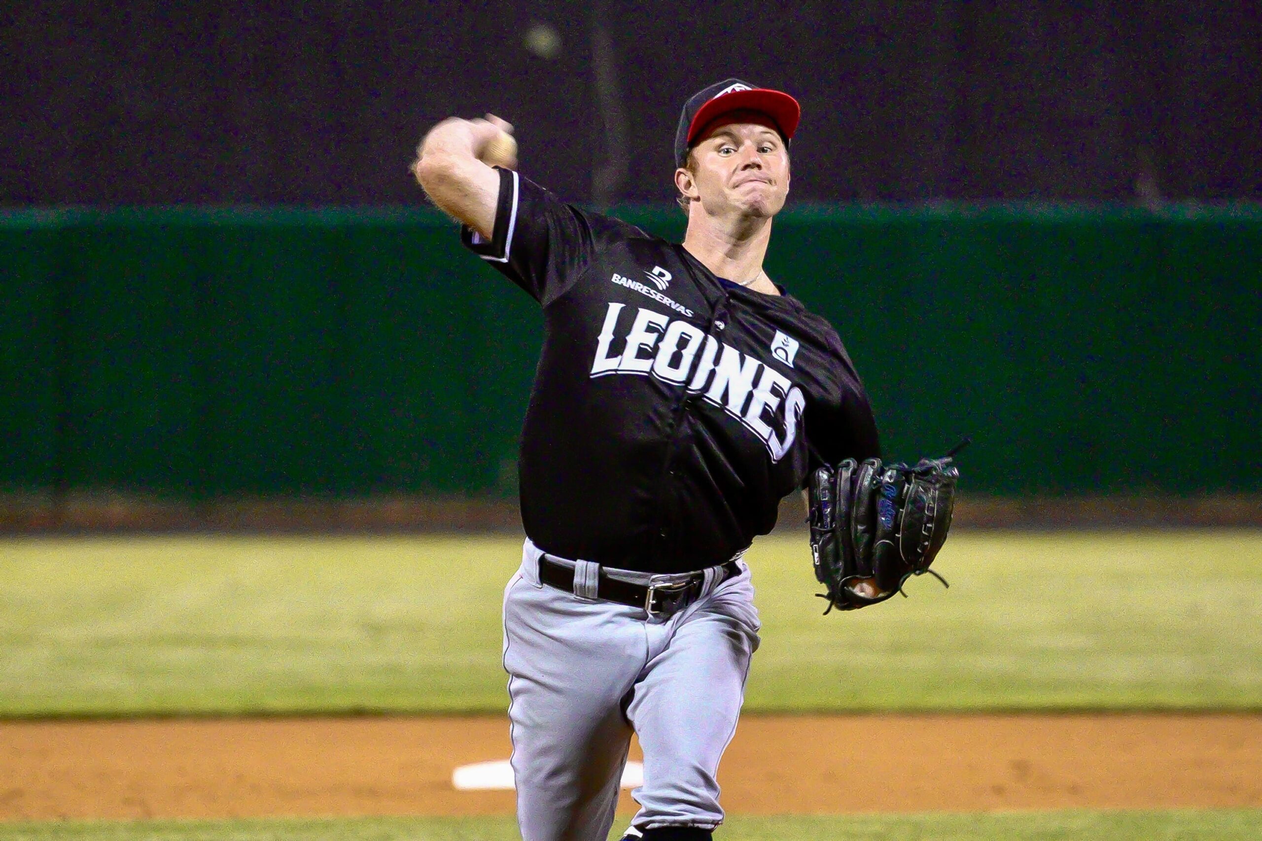 Gavin completely dominates and Lions beat Stars 3-1 | De Último Minuto English