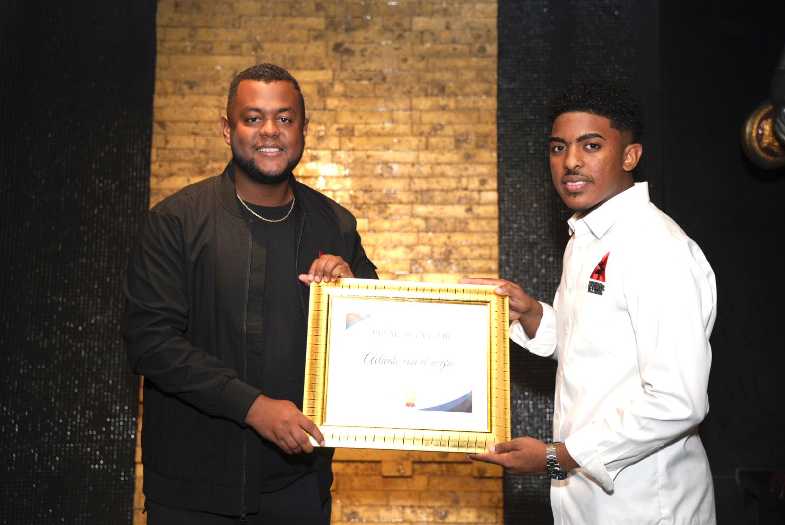 ‘Get Active with the Negro’ celebrates eight years of experience with recognition at Premios La Flor | De Último Minuto English