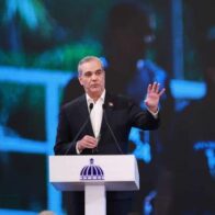 Abinader will go to a global semiconductor meeting in the U.S. | De Último Minuto English