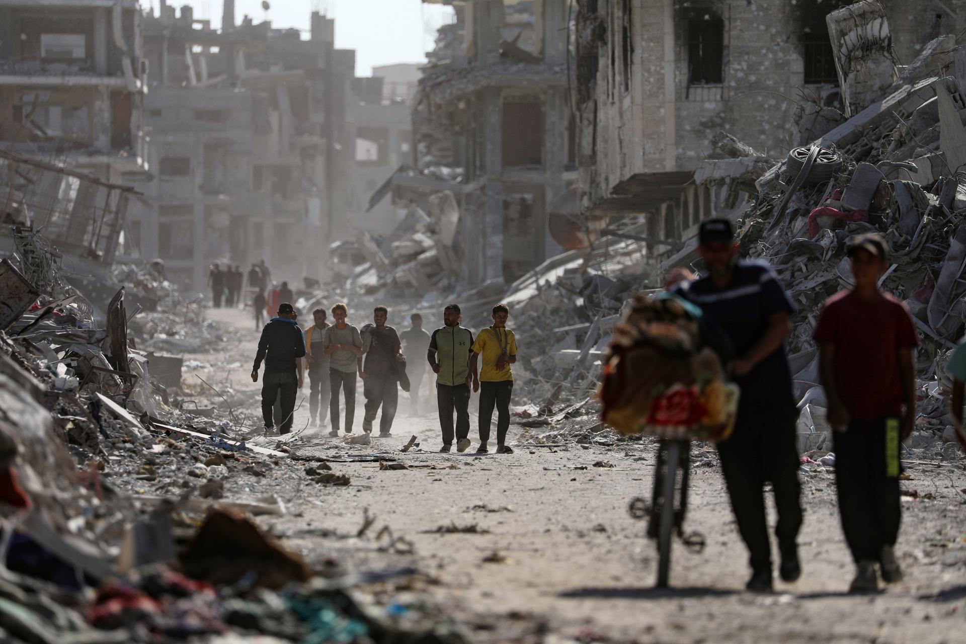 Israel let in only 41% of the necessary aid in 80 days of truce, says Gaza government | De Último Minuto English