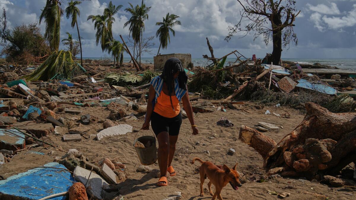 The aid that the US announced for Cuba after Hurricane Melissa has not yet reached the island | De Último Minuto English
