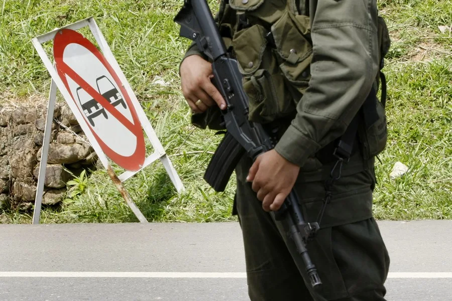 At least seven dead and 17 injured in an attack on the Pan-American Highway in Colombia