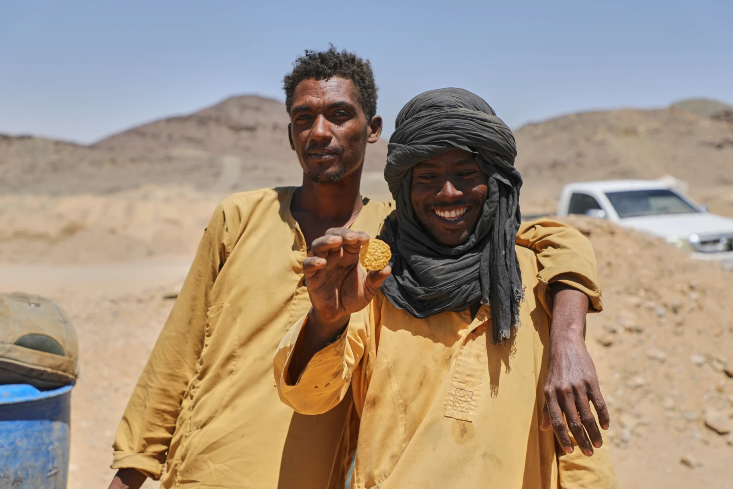 In Sudan's war economy, gold keeps flowing as miners risk mercury and collapse | De Último Minuto English