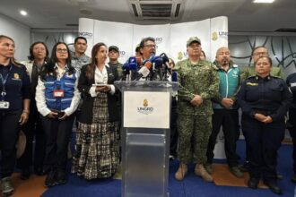 "Colombia will send an elite search and rescue team to Venezuela following the earthquakes" | De Último Minuto English